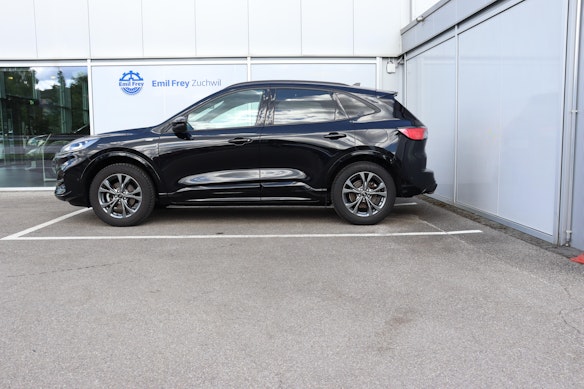FORD Kuga 2.5 Hybrid ST-Line X 4x4 1