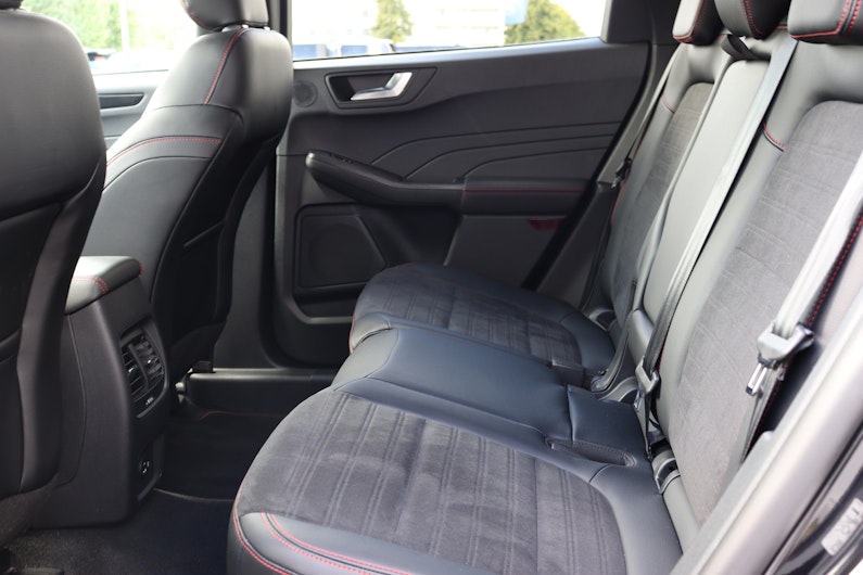 Vehicle image FORD KUGA