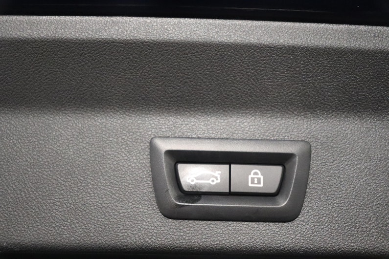 Vehicle image BMW X3