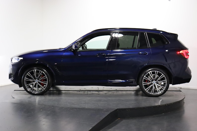 Vehicle image BMW X3