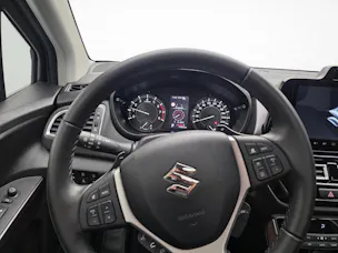 Suzuki S-Cross 1.4 T Compact Top Hybrid 4x4