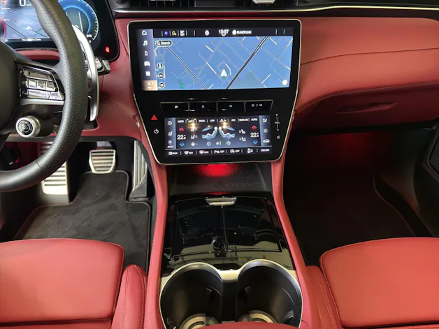 Maserati Grecale 2.0 Hybrid Modena