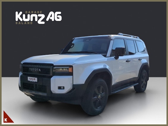 First vehicle image First vehicle image