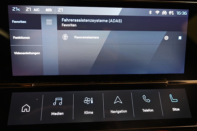 Vehicle image PEUGEOT 408