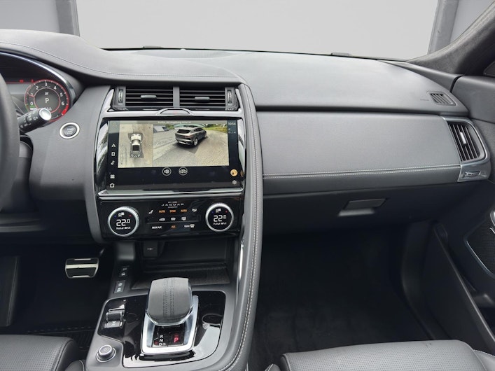 Vehicle image JAGUAR E-PACE