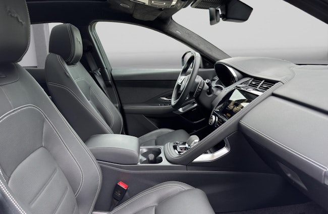 Vehicle image 13 Vehicle image 13