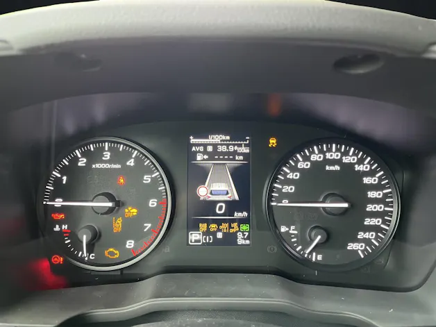 Subaru Forester Station 2.0i e-Boxer Swiss Plus