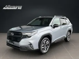 Subaru Forester Station 2.0i e-Boxer Swiss Plus