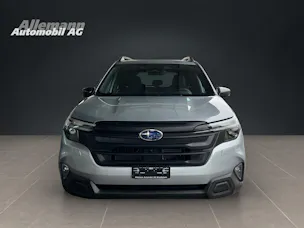 Subaru Forester Station 2.0i e-Boxer Swiss Plus
