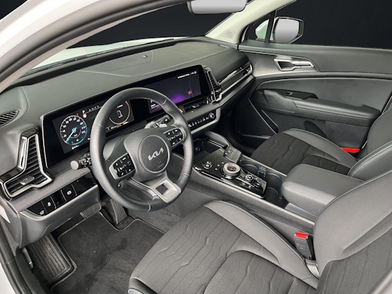 Vehicle image 8 Vehicle image 8