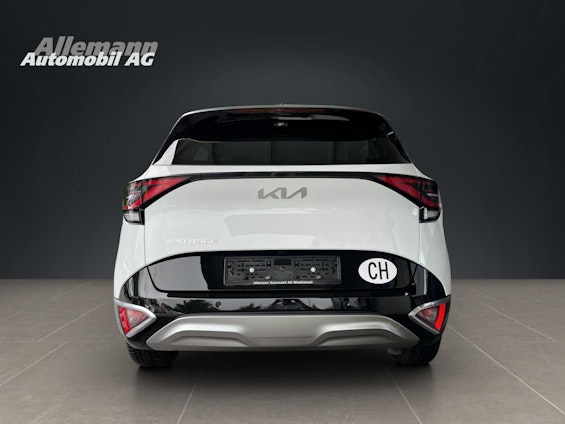 Vehicle image 4 Vehicle image 4