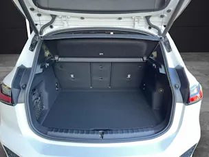 BMW 230e xDrive paddles Active Tourer