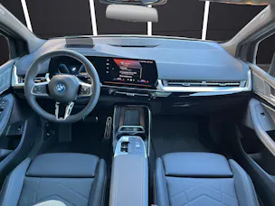 BMW 230e xDrive paddles Active Tourer