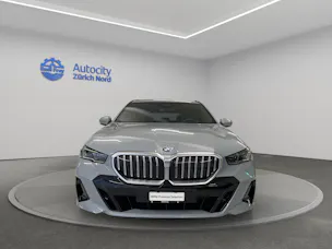 BMW 520d xDrive 48V Touring