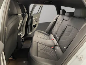 BMW 520d xDrive 48V Touring