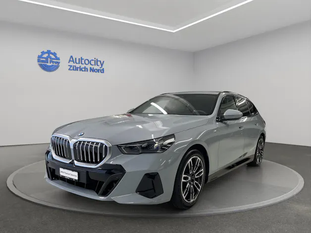 BMW 520d xDrive 48V Touring