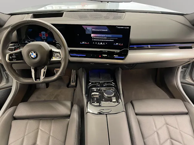 BMW 520d xDrive 48V Touring