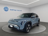 First vehicle image