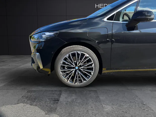 BMW 230e xDrive Active Tourer