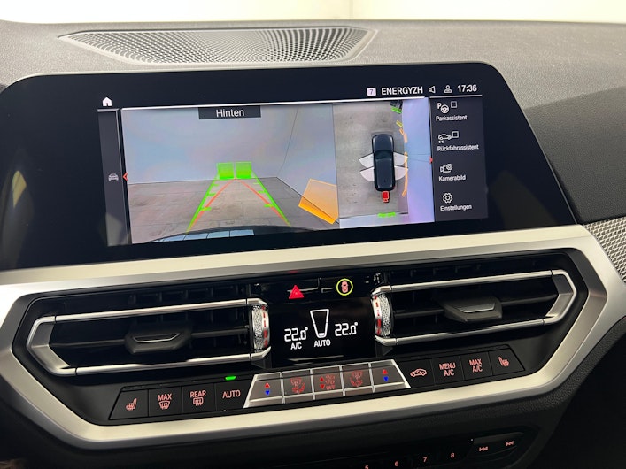 Vehicle image BMW 3 SERIES