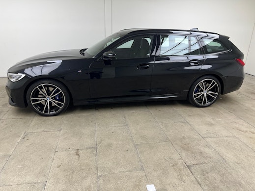 BMW 330i xDrive SAG Touring 2