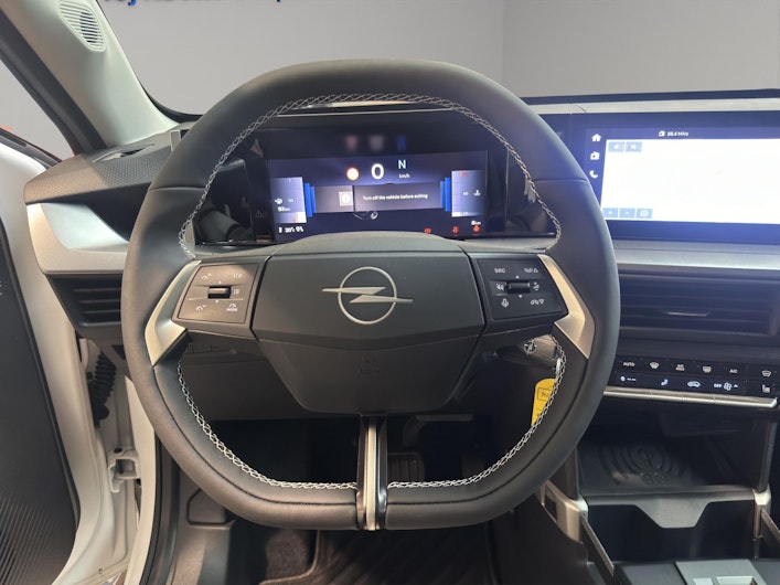 Vehicle image OPEL FRONTERA