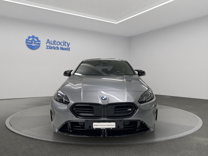 Vehicle image BMW 1 SERIES