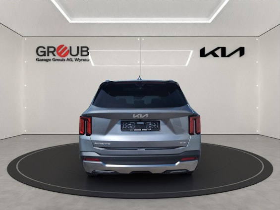 Vehicle image 5 Vehicle image 5