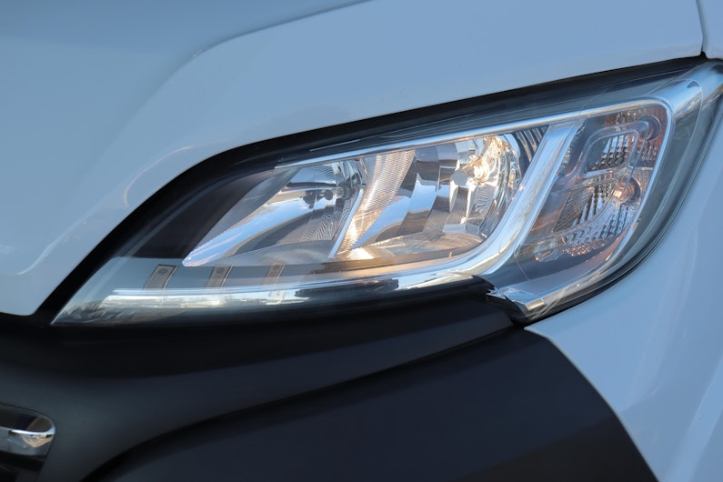 Vehicle image OPEL MOVANO