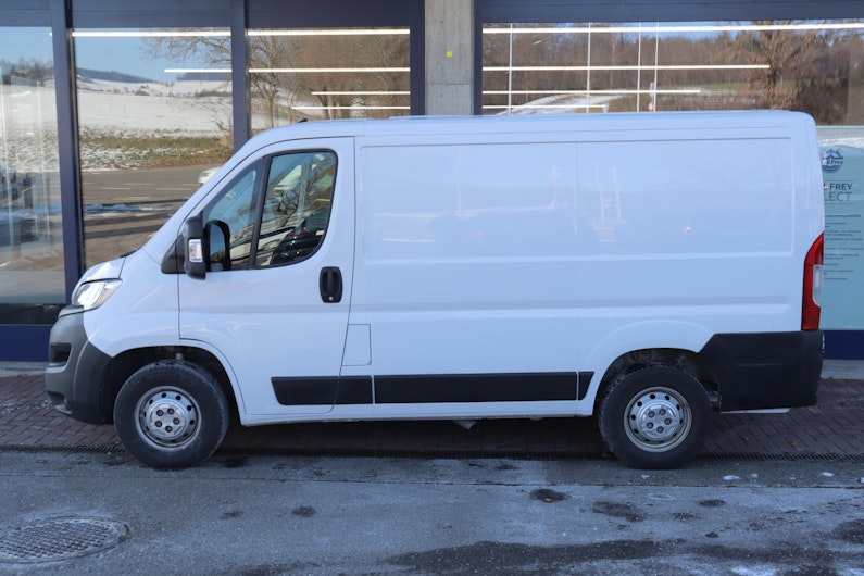 Vehicle image OPEL MOVANO