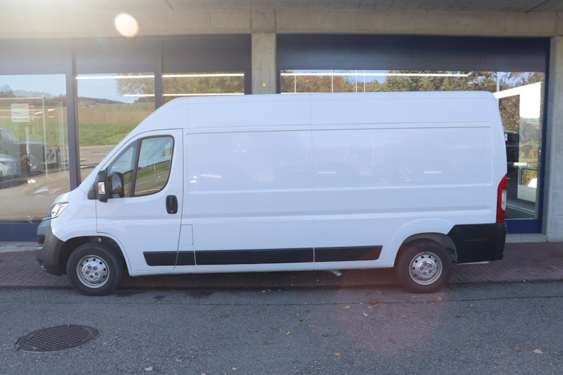 Vehicle image OPEL MOVANO