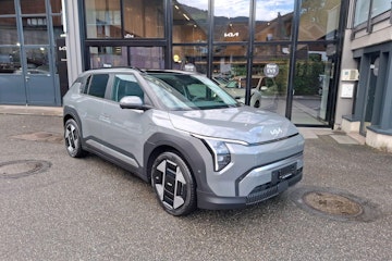 Vehicle placeholder image Vehicle placeholder image