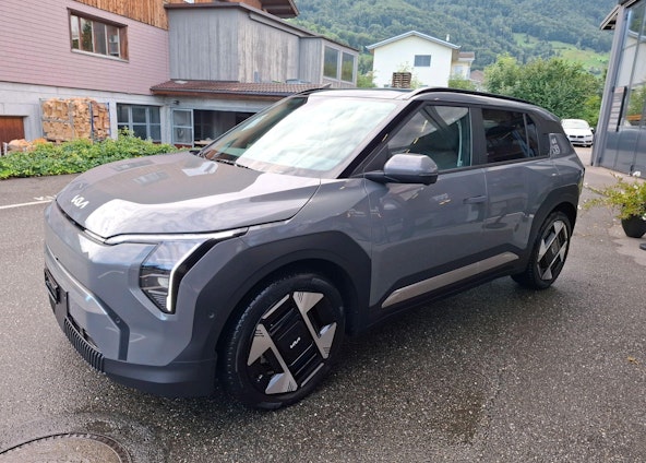 Vehicle image 5 Vehicle image 5