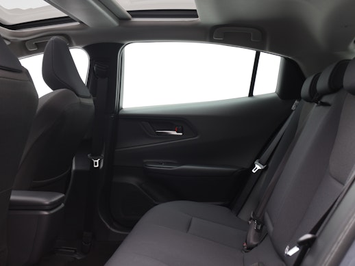 TOYOTA Prius 2.0 Plug-In-Hybrid Style 3