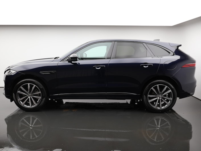 Vehicle image JAGUAR F-PACE