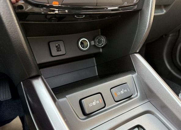 Vehicle image 14 Vehicle image 14