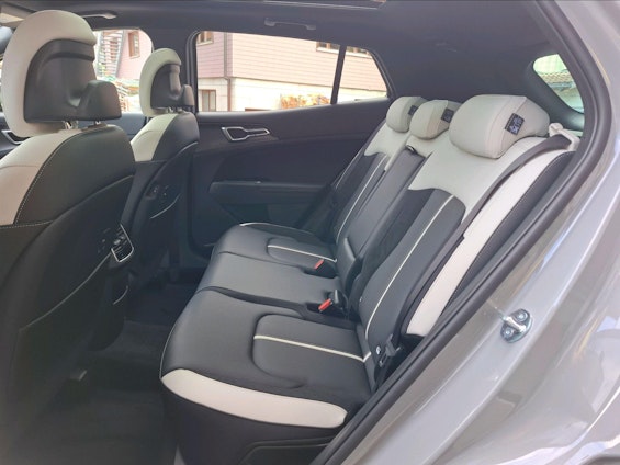 Vehicle image 7 Vehicle image 7