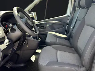 Nissan Primastar fourg. 3.0 t L1 H1 2.0 dCi 150 Acenta