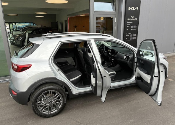 Vehicle image 7 Vehicle image 7