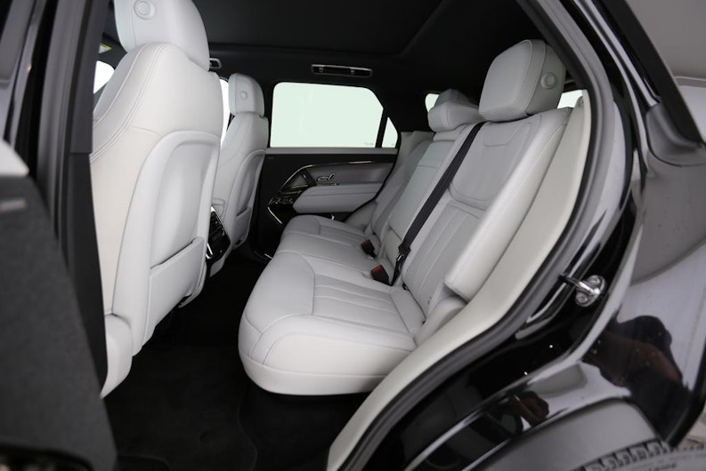 Vehicle image LAND ROVER RANGE ROVER SPORT