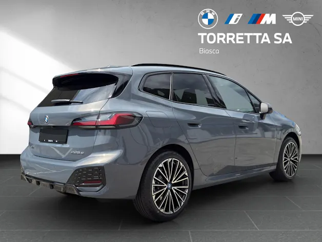 BMW 225e xDrive Active Tourer
