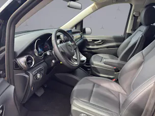 Mercedes-Benz V 250 d Avantgarde lang 4matic Van / 8-Plätzer