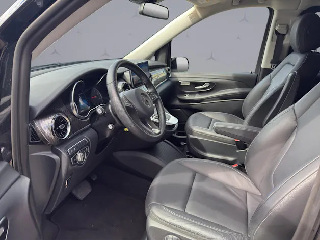 Mercedes-Benz V 250 d Avantgarde lang 4matic Van / 8-Plätzer