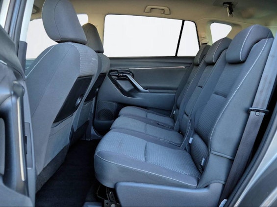 Vehicle image 7 Vehicle image 7