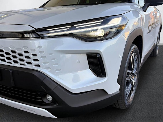 Vehicle image 11