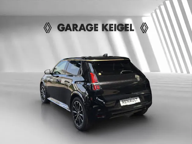 Renault R5 E-Tech Comfort Range iconic five