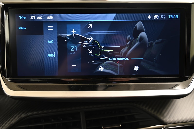 Vehicle image PEUGEOT 208