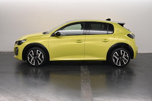 Vehicle image PEUGEOT 208 1.2 Hybrid 145 GT