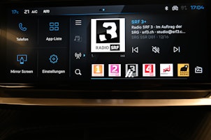 Vehicle image PEUGEOT 208 1.2 Hybrid 145 GT