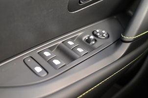 Vehicle image PEUGEOT 208 1.2 Hybrid 145 GT